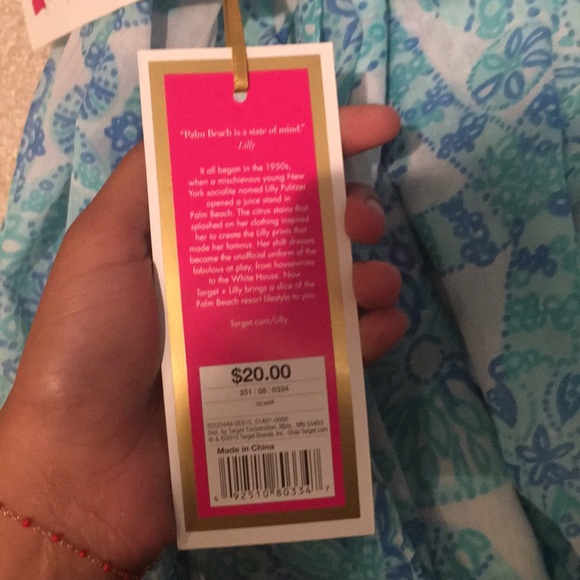 SOLD Lily Pulitzer scarf - Picture 5 of 5